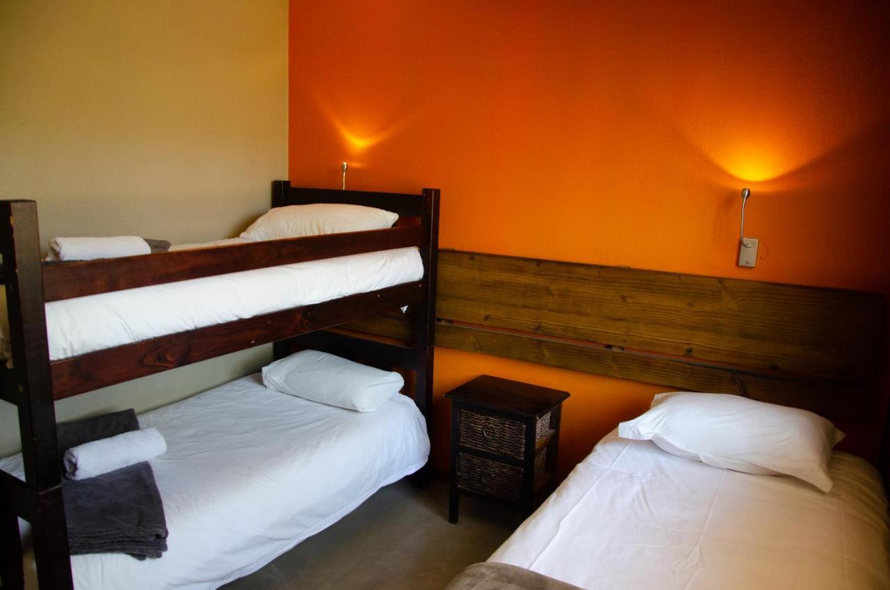 Desert Dew Guest House Hutchinson المظهر الخارجي الصورة